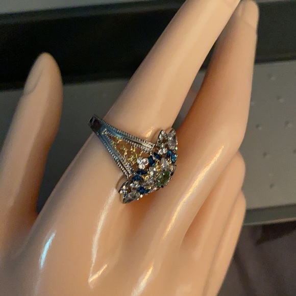 Ladies ring - Picture 3 of 3